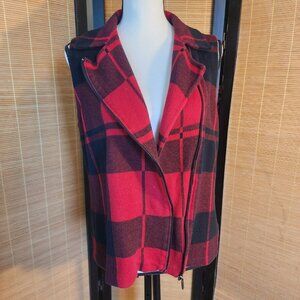 Chaps plaid vest HOT Item